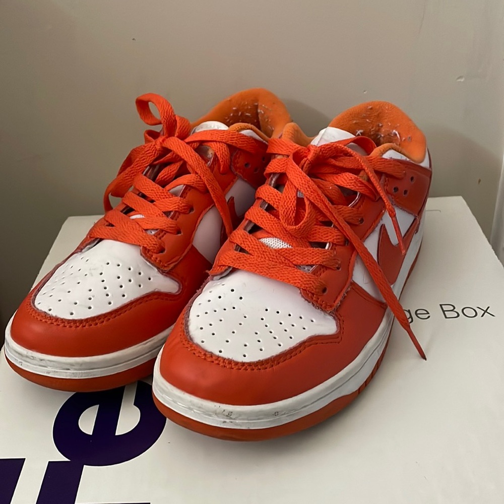 Nike Dunks- Syracuse